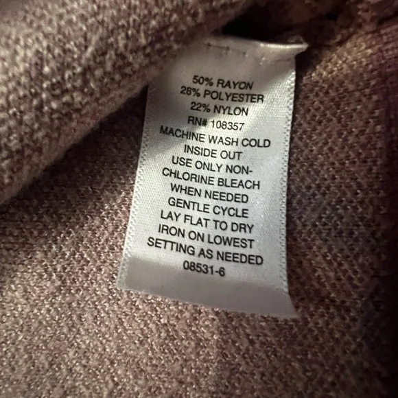 LIZ CLAIBORNE lavender floral pullover crewneck size xl - Picture 10 of 10